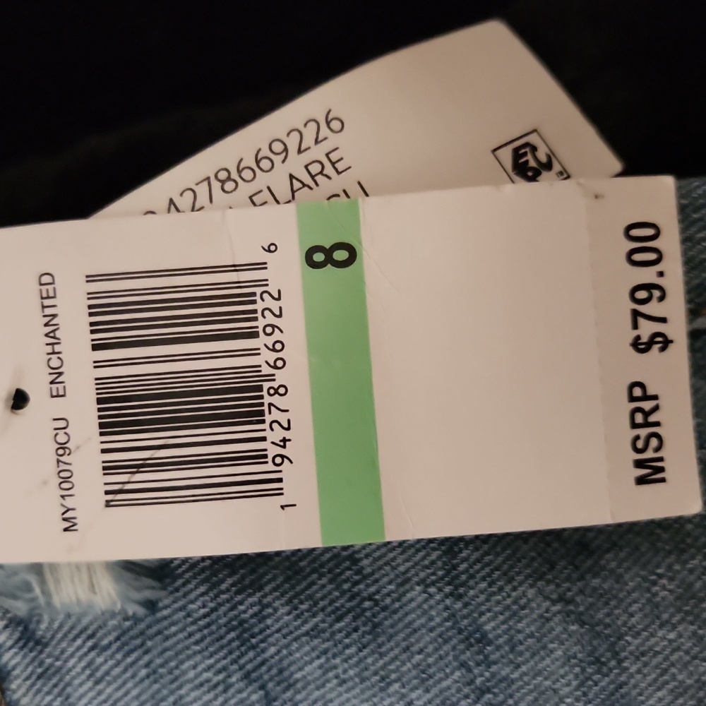 Seven7 Women's Denim Jeans - Picture 4 of 4